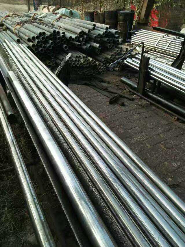 精密管